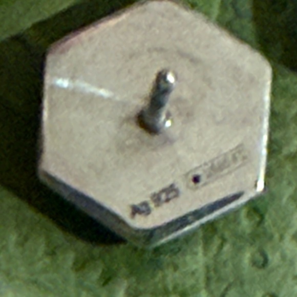 GUCCI TRADEMARK EARRINGS - Picture 8 of 8